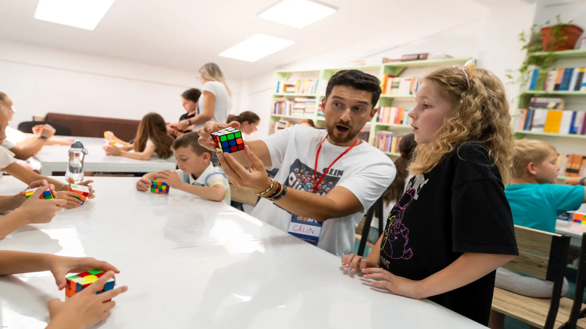 Atelierele de cub rubik