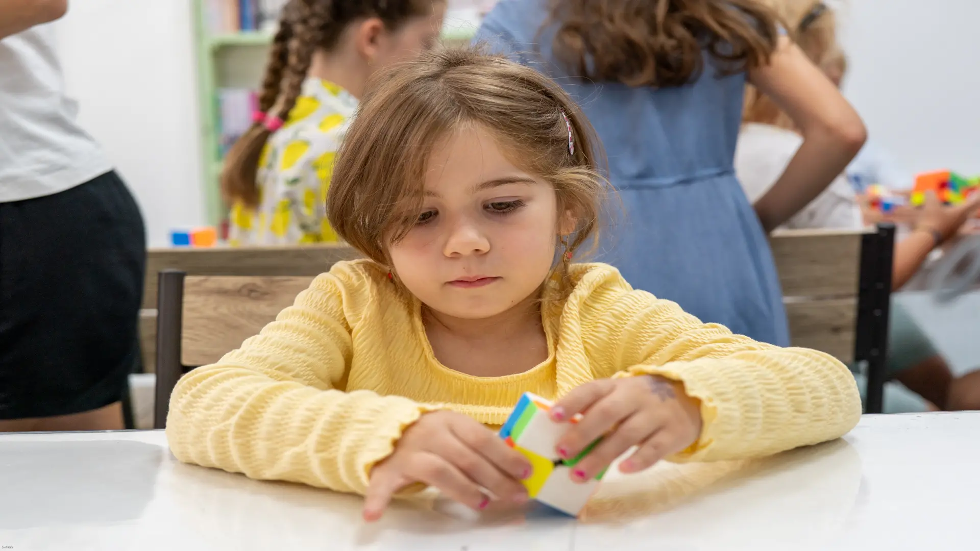 Atelierele de cub rubik